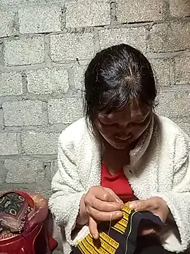 Snapshot of siusiu-00 chatting on 11.01.25 siusiu-00 online show from 11.01.25