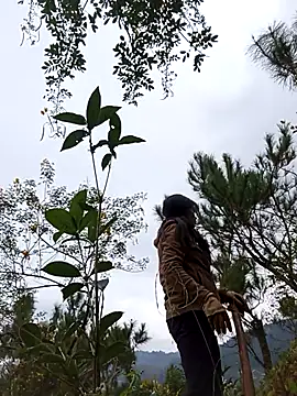 Snapshot of siusiu-00 chatting on 11.20.25 siusiu-00 online show from 11.20.25