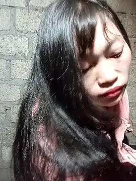 Snapshot of siusiu-00 chatting on 11.25.25 siusiu-00 online show from 11.25.25