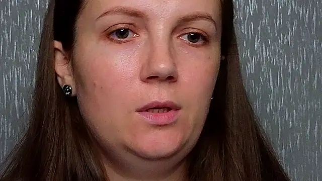 Amy  Leee  online show from 10.31.25