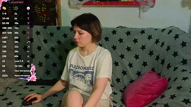 ReincarnatedAngel online show from 11.05.25