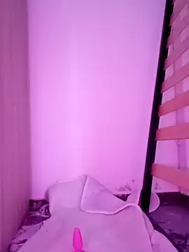 Snapshot of Cucco25 chatting on 11.26.25 Cucco25 online show from 11.26.25