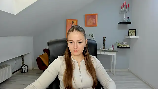 AnneWilsonn online show from 10.22.25