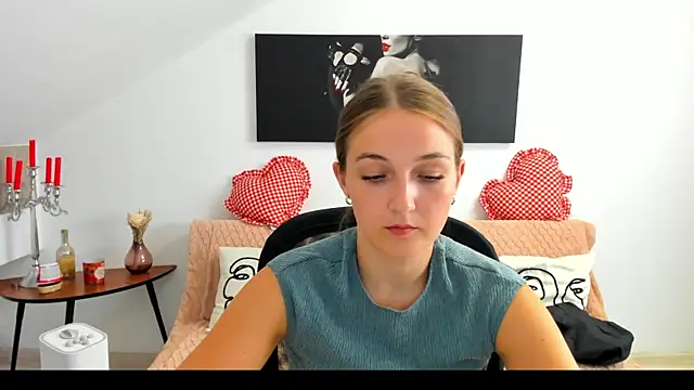 AnneWilsonn online show from 08.03.26
