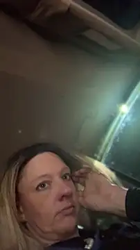 queenkelly1234 online show from 04.28.26