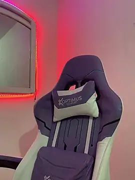 Snapshot of La-Gatiita-trans chatting on 02.06.26 La-Gatiita-trans online show from 02.06.26