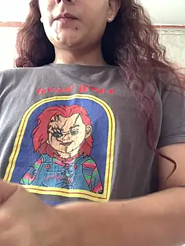 Snapshot of La-Gatiita-trans chatting on 02.10.26 La-Gatiita-trans online show from 02.10.26