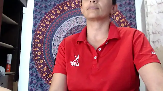 Lucyy Naugthy online show from 02.07.26