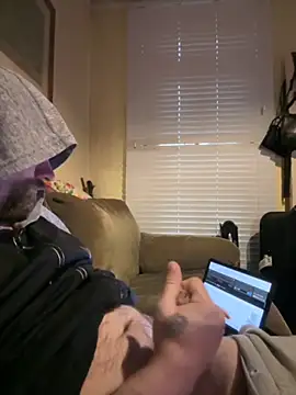 Snapshot of Otis_Firefly chatting on 10.18.25 Otis Firefly online show from 10.18.25