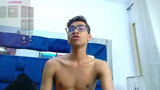 Desire4Duo online show from 10.29.25