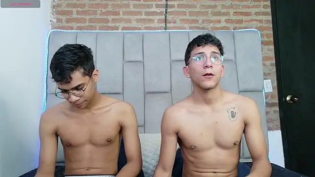 Desire4Duo online show from 01.06.26