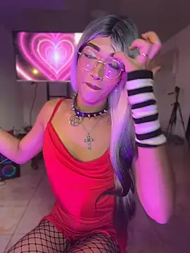 Snapshot of Cute_Aleja chatting on 04.24.26 Cute Aleja online show from 04.24.26