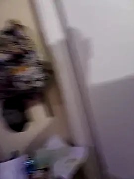 whateveruwanthowever online show from 11.04.25