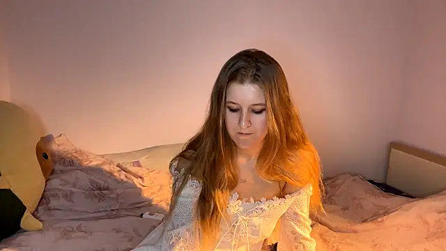 AnnamariaVieu online show from 10.19.25