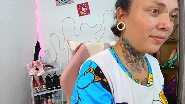 Elisce cloudd online show from 02.08.26