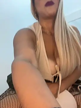 BBWCami  online show from 11.13.25