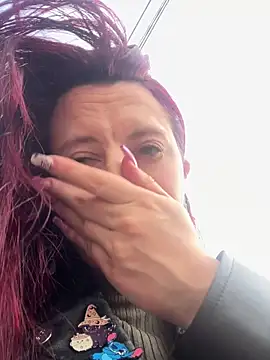 Zoe fire online show from 11.21.25