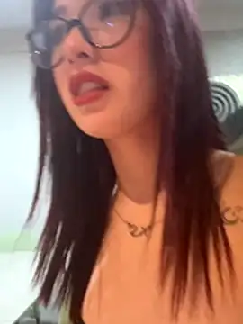 petite mariee online show from 11.19.25