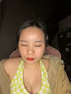 Listen-ly online show from 11.18.25