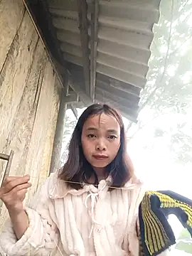 Nguyet2k4 online show from 12.15.25