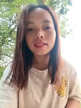 Nguyet2k4 online show from 04.12.26