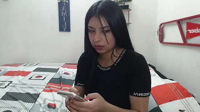 Snapshot of Lya_Hall_ chatting on 02.14.26 Lya Hall online show from 02.14.26