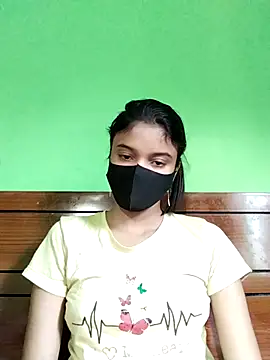 Snapshot of Jaya-Ray chatting on 11.14.25 Jaya-Ray online show from 11.14.25