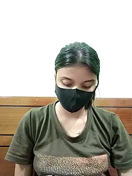 Snapshot of Jaya-Ray chatting on 11.20.25 Jaya-Ray online show from 11.20.25