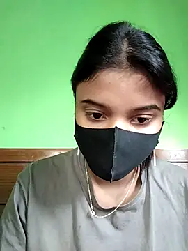 Snapshot of Jaya-Ray chatting on 11.29.25 Jaya-Ray online show from 11.29.25