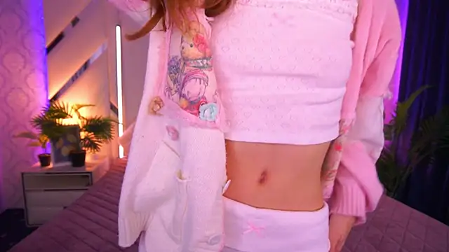 CuteeFoxy online show from 12.01.25