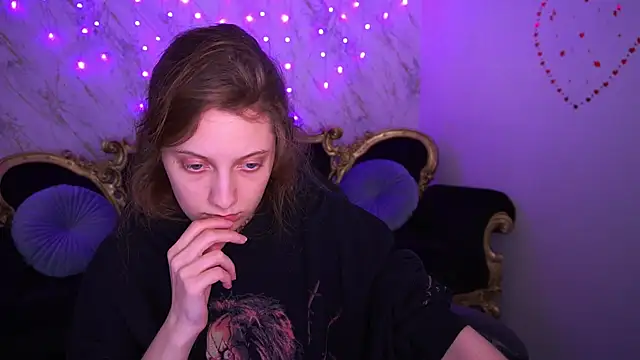 CuteeFoxy online show from 03.03.26