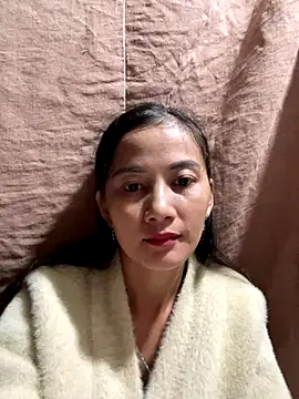 Snapshot of Miss-World00 chatting on 10.23.25 Miss-World00 online show from 10.23.25