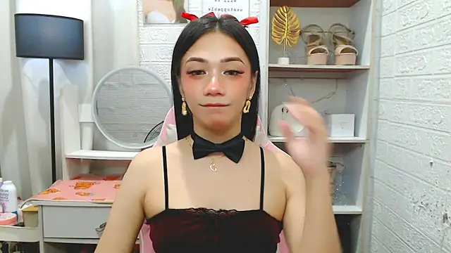 Snapshot of i_am_the_best_for_u chatting on 10.14.25 i am the best for u online show from 10.14.25