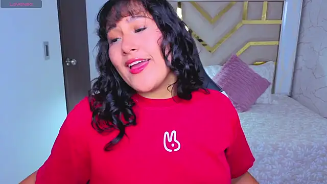 luna jonezz online show from 12.18.25