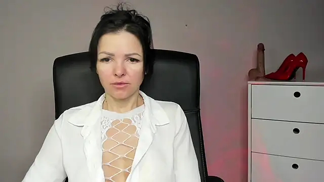 Mollybloom40 online show from 01.14.26