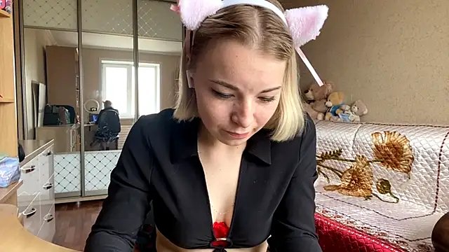 HoppedArea online show from 10.22.25