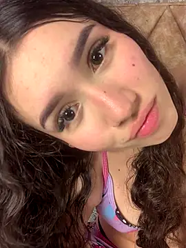 SsexCouplee online show from 11.13.25