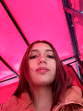 Arianaa Toro online show from 10.30.25