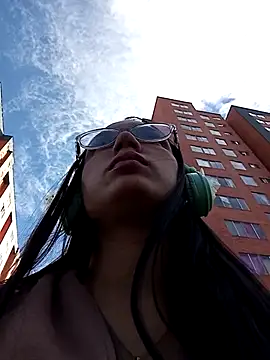 Arianaa Toro online show from 11.13.25