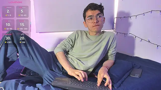 dani angel dark online show from 12.14.25