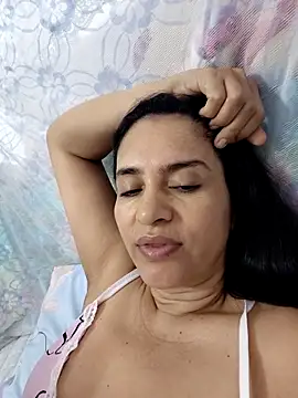 Selenahot23sexy online show from 10.18.25