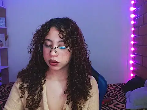 Medussa3033 online show from 12.21.25