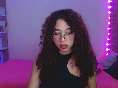 Medussa3033 online show from 12.23.25