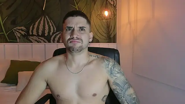 Mike montoya01 online show from 11.20.25