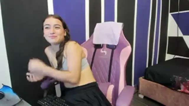 scarleth18 online show from 12.18.25