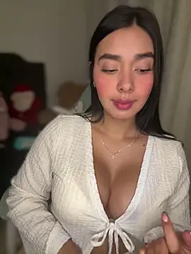 MiaSofia   online show from 04.21.26