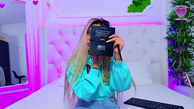 AriannaSins online show from 02.02.26