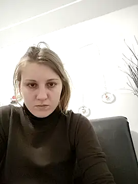 SandyCassie online show from 11.26.25