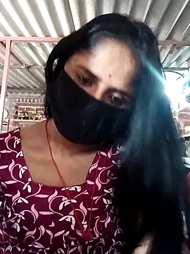 Snapshot of Rajni_chauhan chatting on 05.28.26 Rajni chauhan online show from 05.28.26