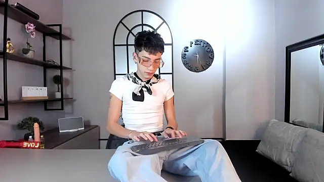 Tiam muller online show from 11.15.25